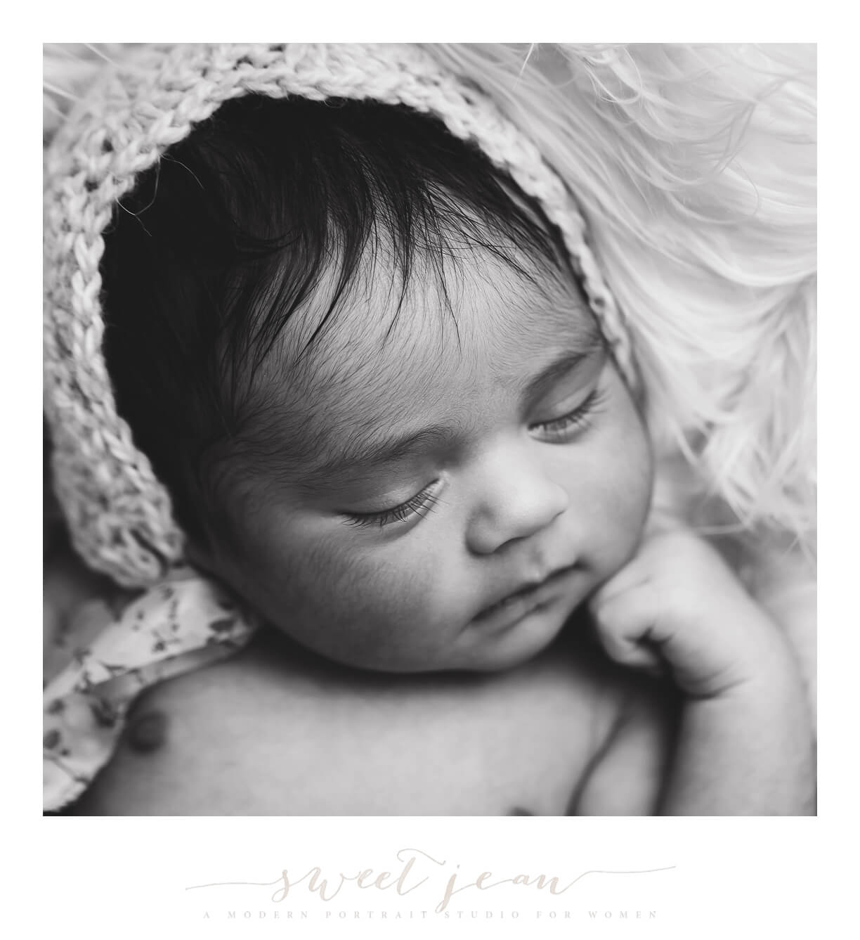 newborn in bonnet Newborn Portraits Roseville