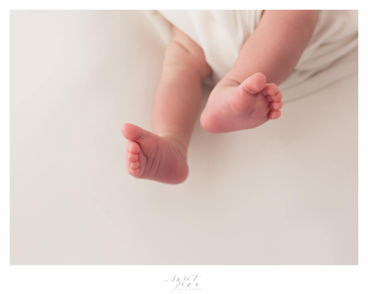 Baby Feet Elizabeth Grace Sacramento Newborn Photographer